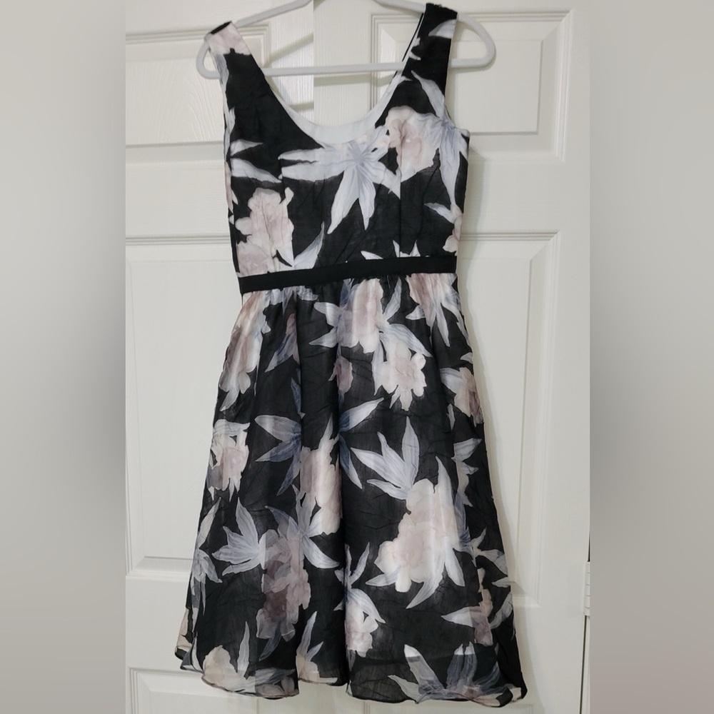 Aidan Maddox Dress Size 8